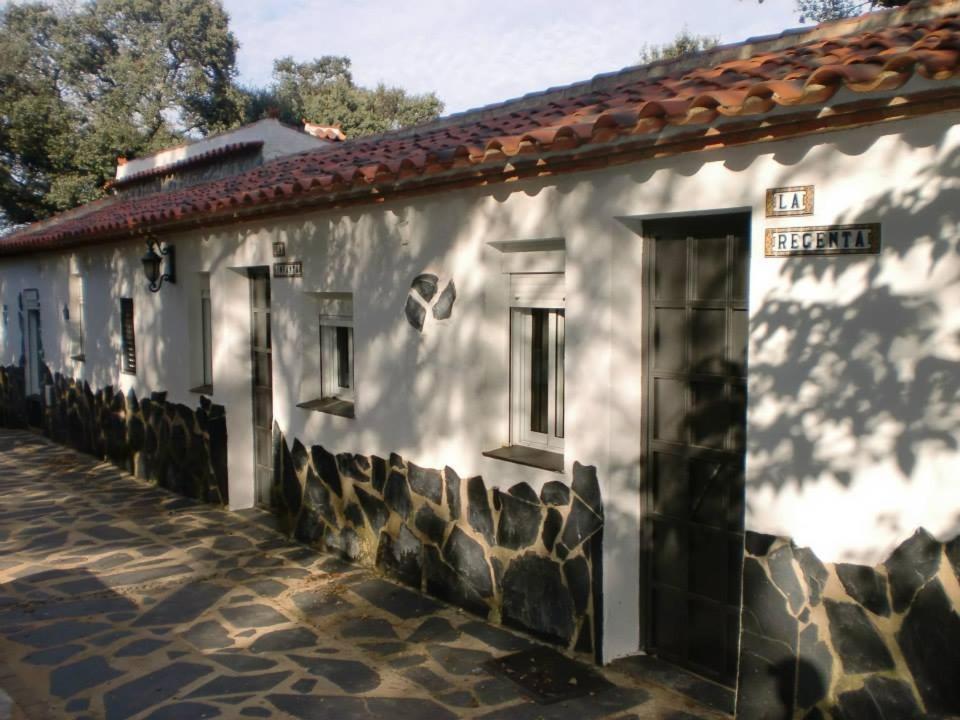Las Cabanas De Buffalos Cumbres Mayores Esterno foto
